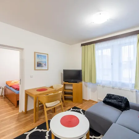 Apartment Bezauberndes In Šatov